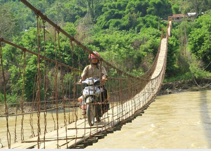 Disangka Terpanjang di Sumsel, Ternyata Jembatan Gantung Pagar Batu Lahat Masuk yang Terpanjang di Indonesia