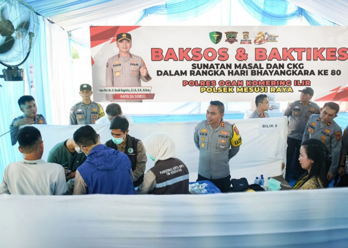 Sambut Hari Bhayangkara ke-80, Polres OKI Gelar Sunatan Massal dan Cek Kesehatan Gratis di Mesuji Raya