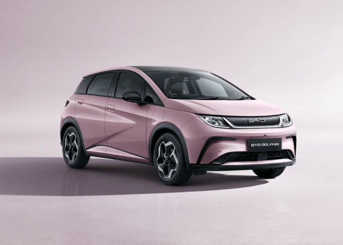 BYD Dolphin Hadir dengan Teknologi ADAS dan Interior Modern Premium