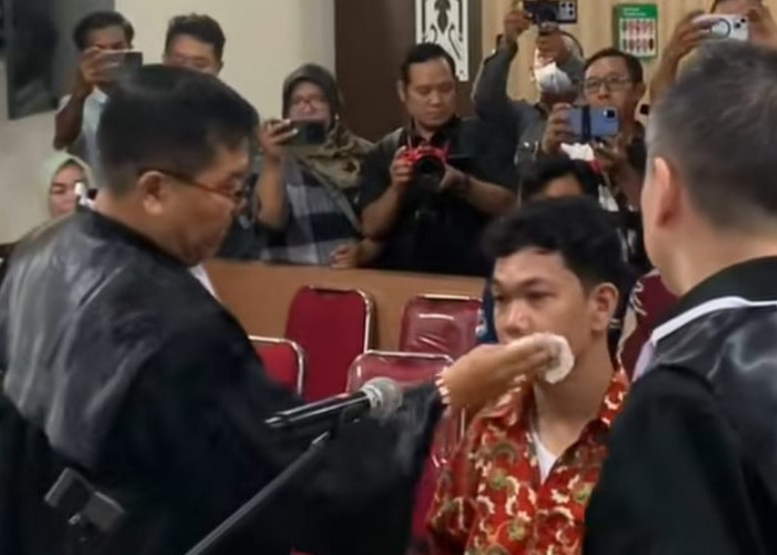 Dapat Julukan Baru,  Agus Buntung Didakwa 12 Tahun Penjara, dalam Sidang Perdana Kasus Pelecehan Seksual