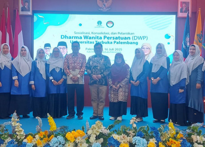Pelantikan DWP UT Palembang: Langkah Baru dalam Mendukung Pendidikan Jarak Jauh dan Pemberdayaan Wanita