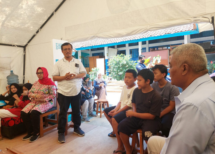 Fortadik Salurkan Bantuan School Kit Untuk Korban Gempa Cianjur, Jadi Pemantik Semangat Bersekolah
