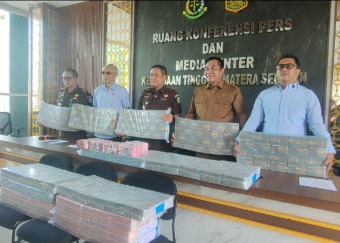 Kejati Sumsel Pulihkan Kerugian Negara Rp127 M, Ahli Waris Almarhum Haji Halim Setor Tahap Awal Rp10,5 M