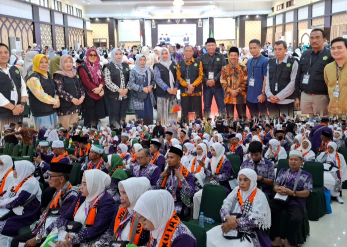 Jemaah Jakarta Terbang Perdana, 18 Kloter Masuk Asrama Haji Siap Berangkat