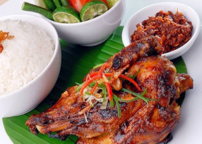 Membuat Ayam Taliwang dengan Cita Rasa Khas Lombok yang Menggugah Selera, Begini Resepnya!