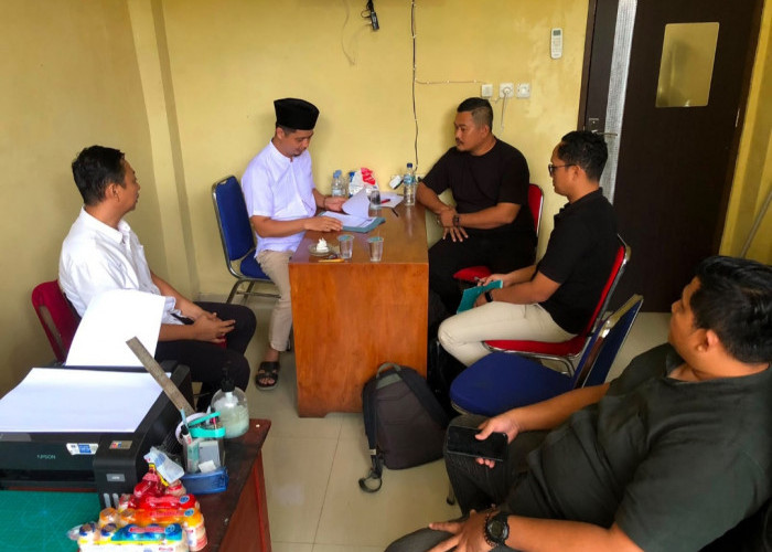 Sat Intelkam Polres OKI Selesaikan Permasalahan Komunikasi Persuasif 