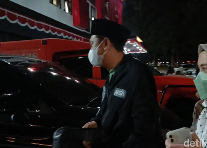 Usai Diperiksa di Mapolres Banyumas, KPK Boyong Warek Unsoed ke Jakarta