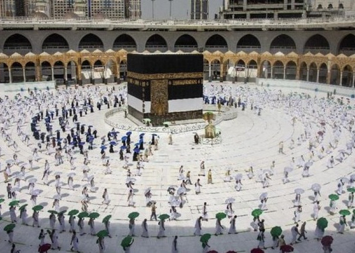 Suhu di Mekkah Capai 42 Derajat, Ini Tips Jitu Hindari Kelelahan Khusus untuk Jemaah Haji Lansia dan Risti