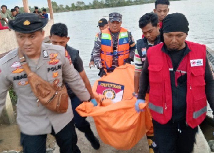 Diduga Terpeleset Saat Mandi, Wanita Ini Ditemukan Mengapung di Perairan Tanjung Lago Banyuasin