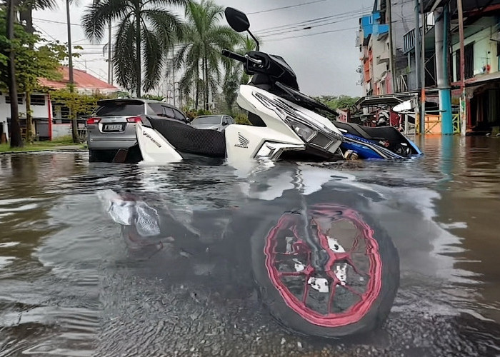 Motor Kelelep Banjir Jangan Pernah Melakukan Hal Ini, Haram Hukumnya Sebab Kamu Akan Kena Biaya Servis Jutaan 