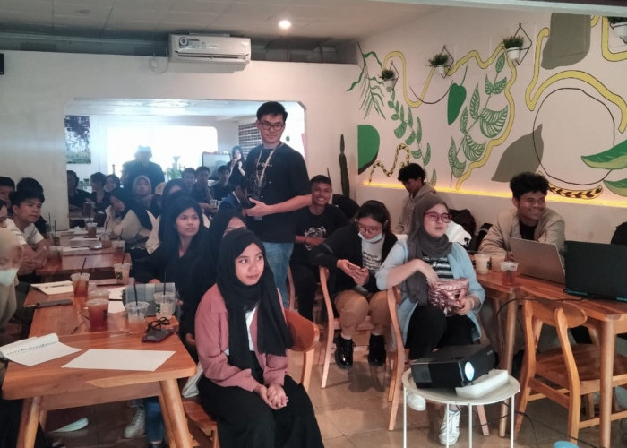 Mahasiswa Jurusan Ilmu Komunikasi UBD Palembang, Ikuti Workshop Jurnalistik