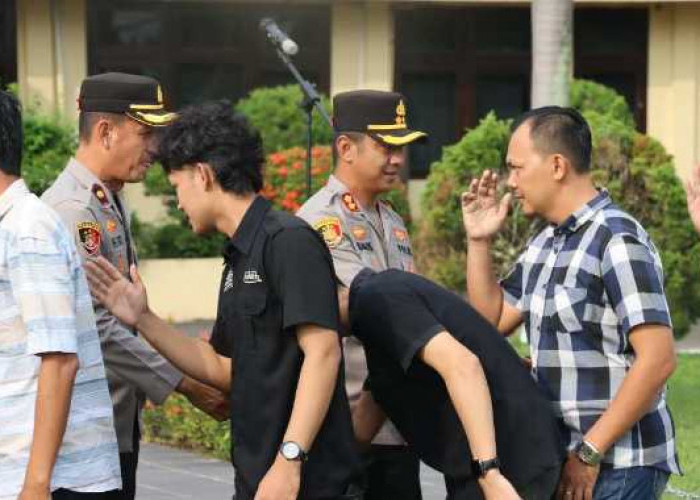 Gelar Apel Perdana Pasca Libur Lebaran, Kapolres Ogan Ilir Tekankan Profesionalisme Personel