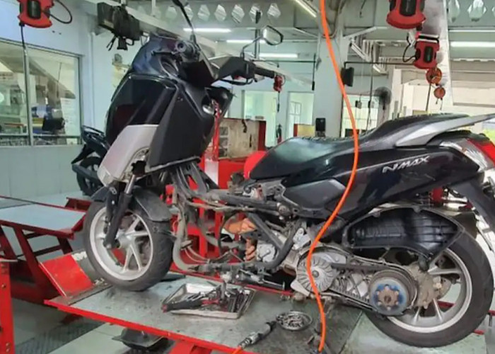 Biar Tetap Prima, Perhatikan Tanda Ganti Oli Yamaha NMAX Berikut!