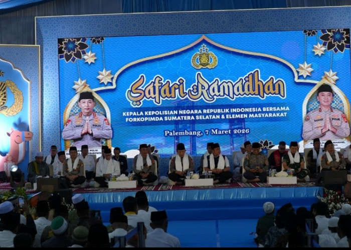 Kapolri Safari Ramadhan di Palembang, Serukan Persatuan Bangsa Hadapi Geopolitik Global