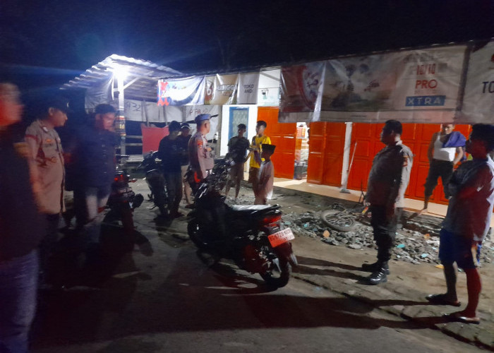 Razia Cegah Penyakit Masyarakat, Polsek Indralaya Ogan Ilir Temukan Sejumlah Botol Miras dari Sebuah Warung