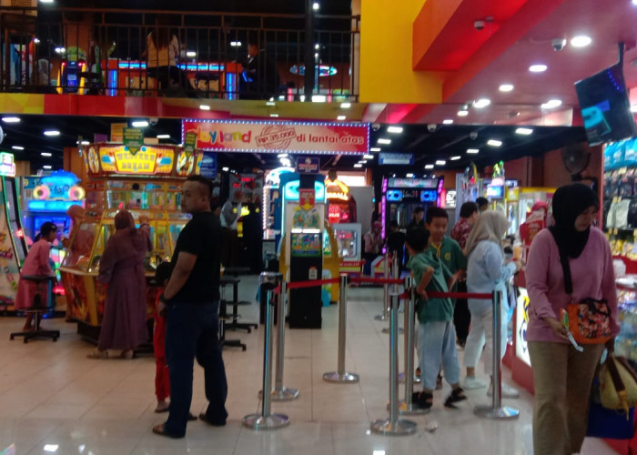 Libur Nataru, Mall di Palembang Diserbu Pengunjung, Permainan Arkade hingga Bioskop Jadi Pilihan Utama 