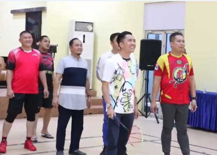 Camat se-Kota Palembang Ikuti Turnamen Badminton