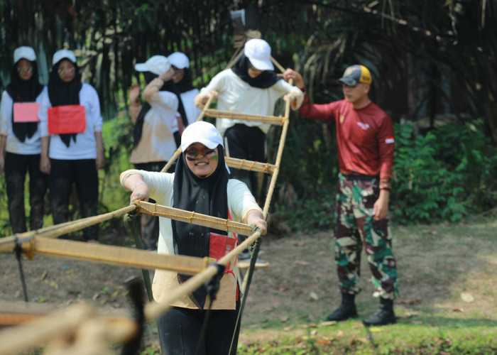 Sukses, Mahasiswa Baru UBD Palembang Diajarkan Pembentukan Kedisiplinan Saat Ikuti PKKMB 2023