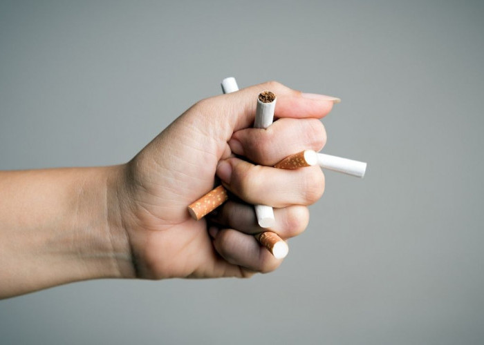 6 Cara Efektif Berhenti Merokok Secara Alami, Cocok untuk Pemula