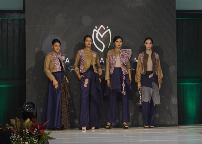 Madinasalma Fashion: Kisah Perempuan Difabel Asal Semarang Kembangkan Usaha Fashion Bersama LinkUMKM BRI