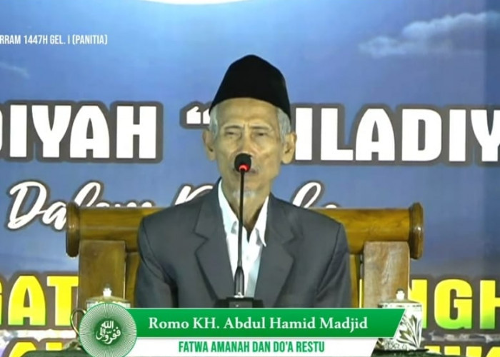  Ribuan Jemaah dari Berbagai Daerah dan Mancanegara Hadiri Mujahadah Kubro di Ponpes Kedunglo Miladiyah 