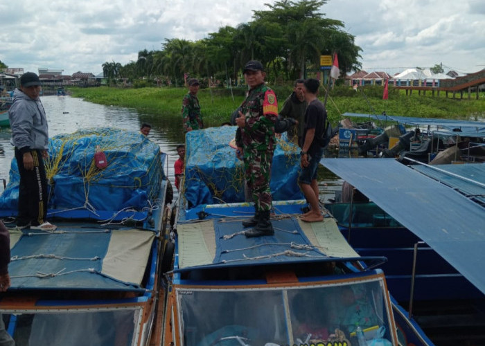 Dikawal Ketat, Logistik Pemilu ke Desa-Desa Perairan di Kabupaten OKI Didistribusikan