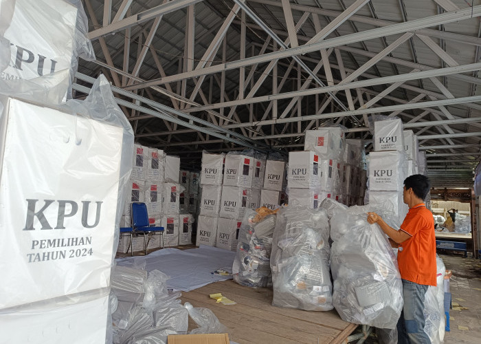 KPU OKI Mulai Pendistribusian Logistik Pemilu  20 November 2024