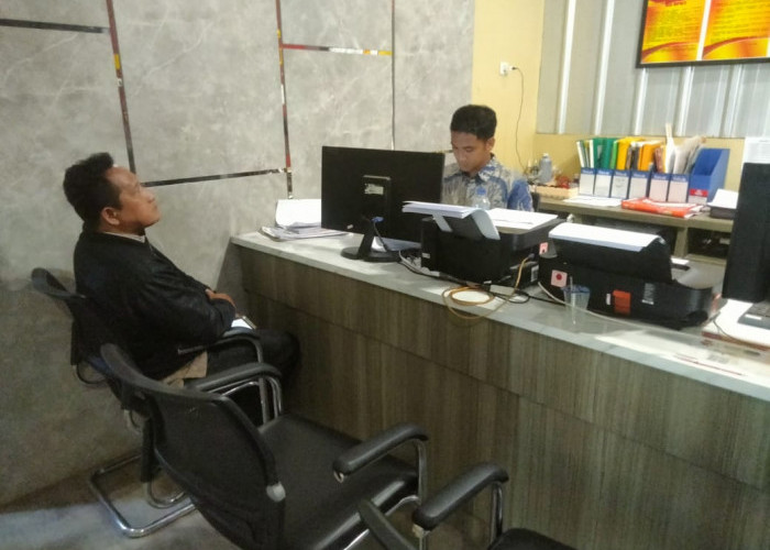 Didatangi di Tempat Bekerja, Sepeda Motor Pria Paruh Baya di Palembang Ini Malah Dibawa Kabur Saudaranya