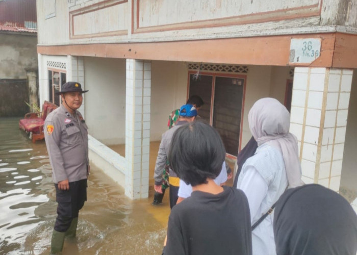 Banjir Genangi Pemukiman Warga Kelurahan Kedaton Kayuagung Capai hingga 50 Centimeter