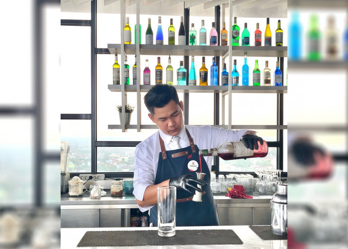 The Zuri Hotel Palembang Hadirkan 'TROPICOOL November', Sensasi Segar Empat Racikan Minuman Unik