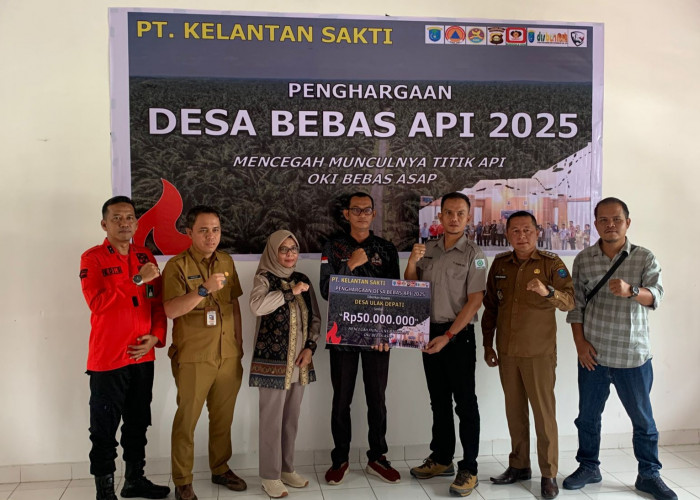 PT Kelantan Sakti Berikan Award Desa Bebas Api ke 4 Desa di OKI