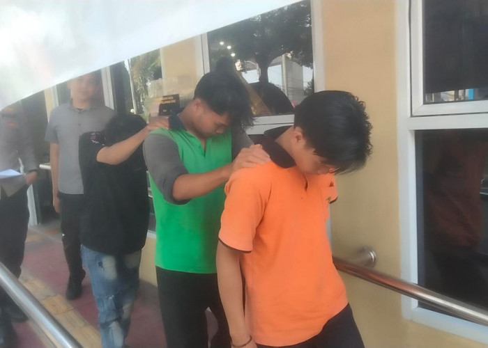 3 Oknum Karyawan Diserahkan ke Polisi, Sikat Uang di Meja Kasir & Bertahap Gelapkan 100 Kg Daging Ayam 