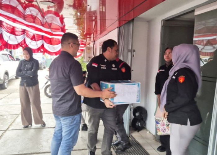 Kejari Geledah Dua Kantor Terkait Korupsi Belanja Bahan Bangunan Disperkimtan Kota Palembang Tahun 2024