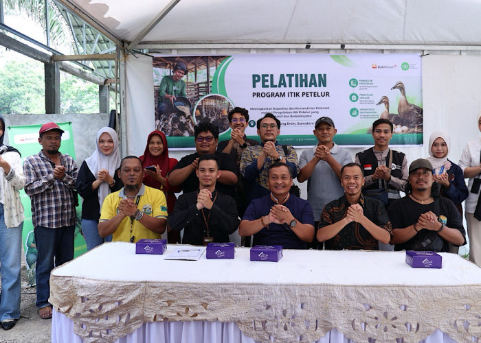 Bangun Ekonomi Lokal Berkelanjutan, PTBA Tingkatkan Kompetensi Kelompok Budidaya Itik Petelur