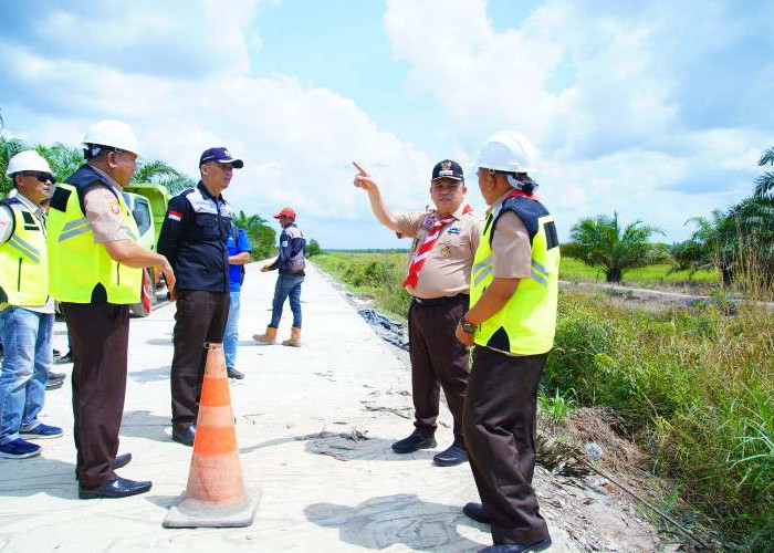 Kunjungan Perdana, Pj Bupati Muba Pastikan Insfastruktur di Kecamatan Lalan Berjalan Lancar