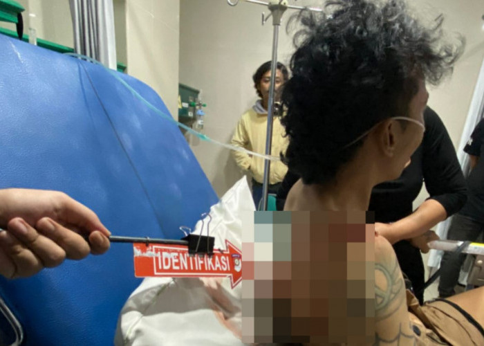 Dituduh Curi Hp Saat Nongkrong, Pria di Palembang Ini Tusuk 2 Teman Sekaligus 
