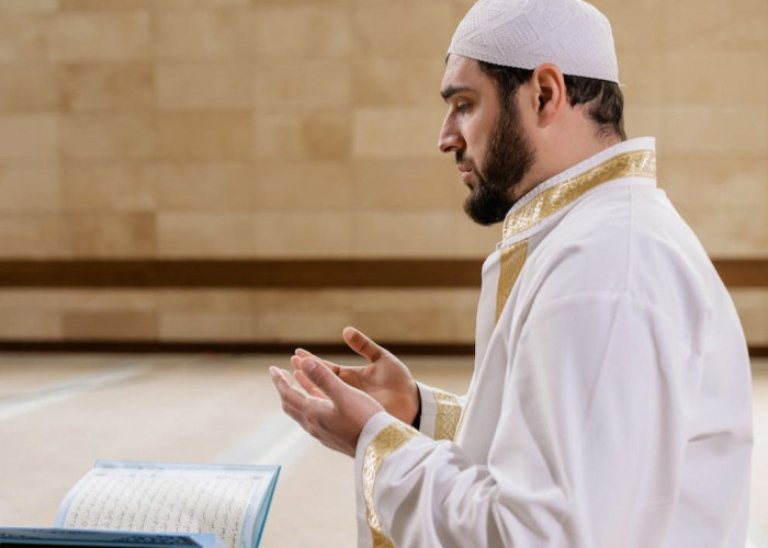 Hati Gelisah dan Tak Tenang Saat Ditimpa Musibah? Menurut Islam, Berikut 7 Cara yang Bisa Tentramkan Jiwa