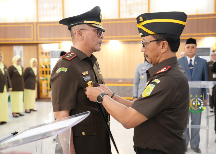 Kajati Sumsel Nurcahyo Lantik 4 Pejabat Baru, Kiki Yonata Resmi Nahkodai Kejari MUBA