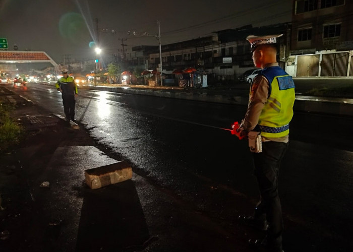 Pasutri Jadi Korban Tabrak Lari Mobil Minibus di Jalintim Banyuasin, Istri Tewas Saat Dilarikan ke Rumah Sakit