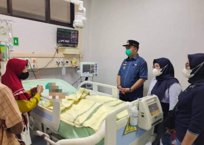 Kondisi Pasien Usus Buntu RS BARI Palembang Kritis, Orang Tua: Mohon Doanya