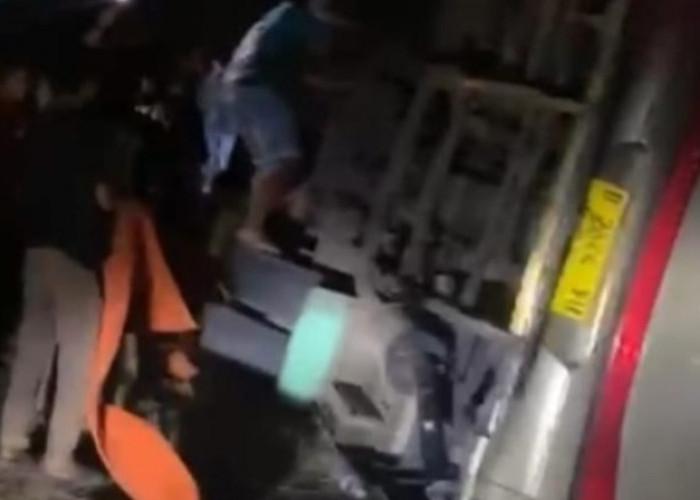 Bus Rombongan Calon Jemaah Umrah Asal Jambi Kecelakaan Tunggal di Muba, 4 Orang Dikabarkan Meninggal