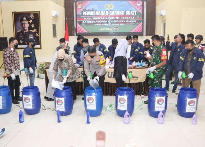 Polres Banyuasin Musnahkan 22Kg Sabu, Pelaku Terancam Hukuman Mati, Seorang Meninggal Akibat Lakalantas 
