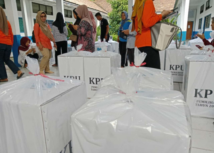 Hari Ini KPU OKI Distribusikan Logistik Pemilu ke 5 Kecamatan 