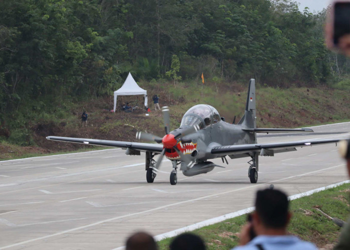 Ruas Tol Terpeka Kembali Beroperasi, Catatkan Pendaratan Pesawat Tempur Pertama di Jalan Tol Indonesia