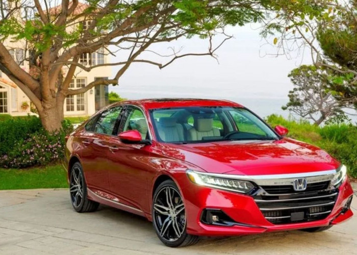 Honda Accord Fecelift Bakal Lebih Futuristis: Interior Canggih & Eksterior Tajam