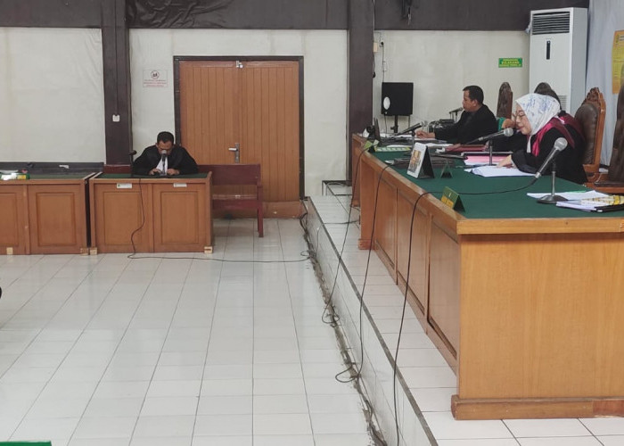 Korupsi Rp299 Juta untuk Renovasi Rumah, Oknum Petugas Penagihan Listrik Dihukum 1 Tahun 6 Bulan Penjara