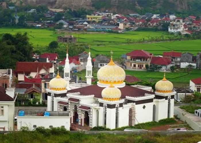 Pengen Cari Rumah? Carilah yang Dekat Masjid, Dapatkan Pancaran Energi Dingin dari Malaikat