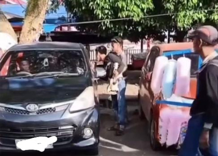 Pengamen di Kawasan BKB Palembang Kembali Resahkan Pelancong, Paksa Minta Rokok Jika Tak Diberi Uang