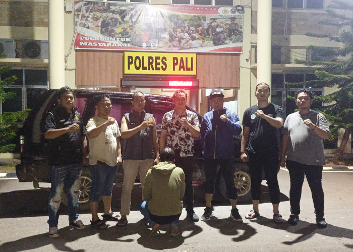 Mobil Curian Ditemukan di Perkebunan Sawit Kabupaten PALI, Seorang Terduga Penadah Turut Diamankan Petugas 
