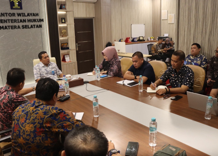 Kakanwil Kemenkum Sumsel Beri Arahan Strategis kepada Jajaran Pejabat
